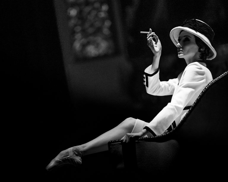 Jack Devant Gabrielle Chanel 3-101
